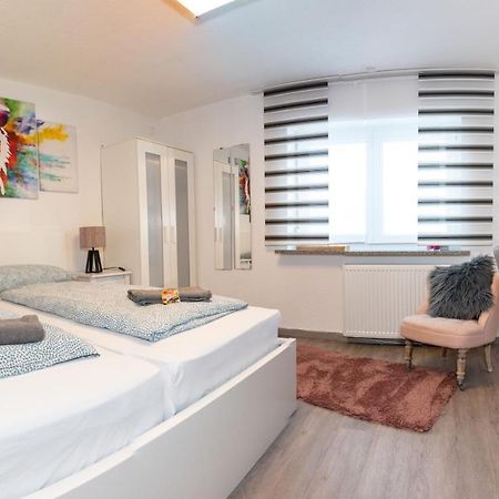 ממינגן #3 Bequemes Zimmer Mit Pool Und Garten מראה חיצוני תמונה
