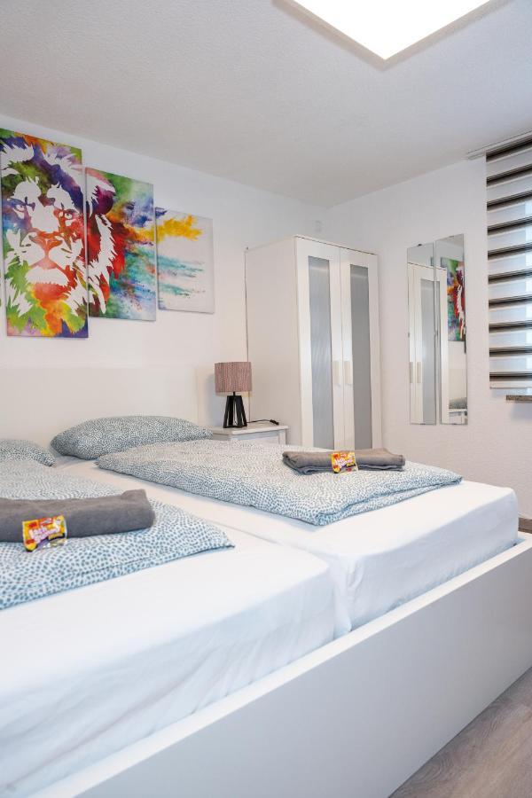 ממינגן #3 Bequemes Zimmer Mit Pool Und Garten מראה חיצוני תמונה