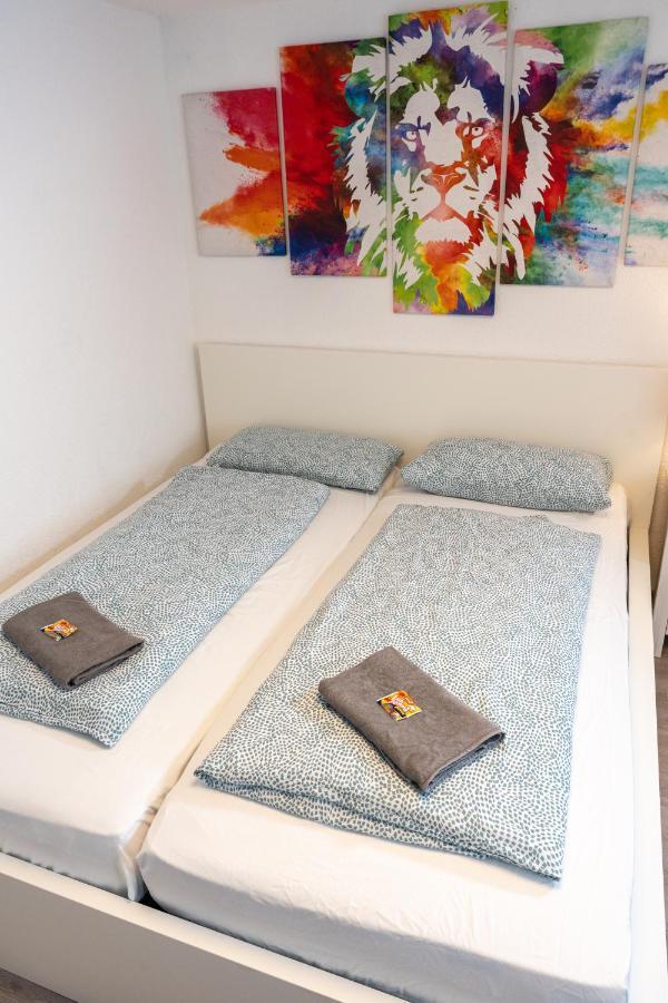 ממינגן #3 Bequemes Zimmer Mit Pool Und Garten מראה חיצוני תמונה